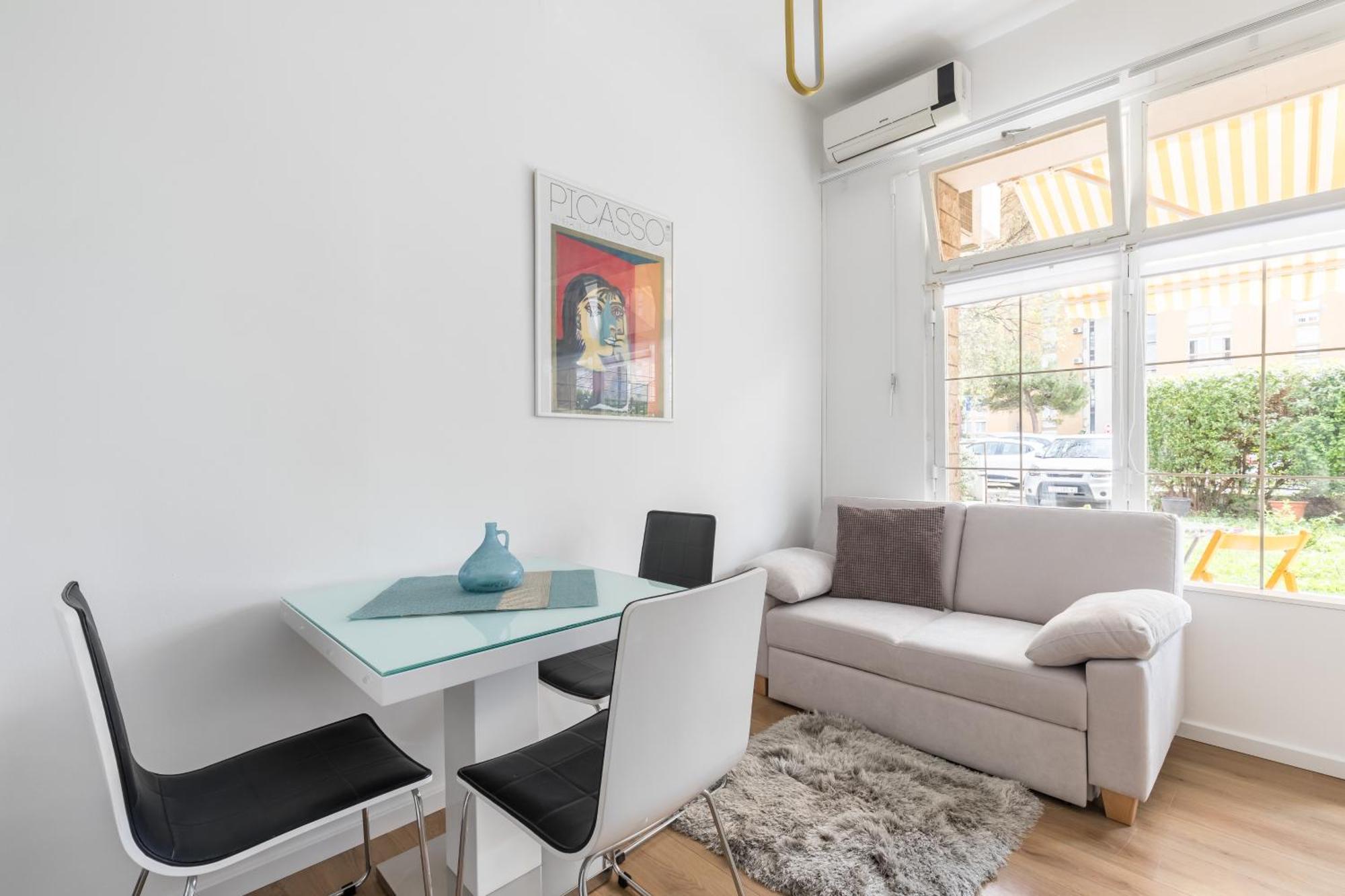 Apartment Modern Studio Near Znjan Beach سبليت المظهر الخارجي الصورة